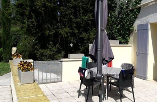 Greoux-les-Bains House | Magnifique Appartement T2: Rez de Jardin