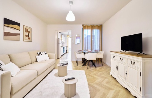 Reims Apartment | Magnifique Appartement dans le Centre-Ville de Reims - Free Parking - Netflix
