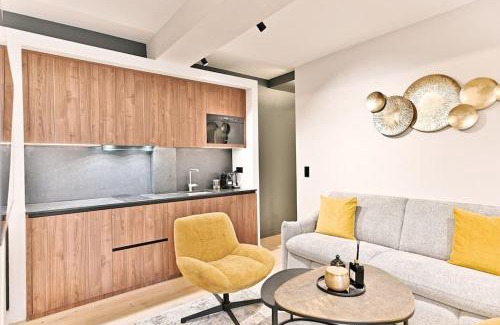 L'Europe Apartment | Magnifique Appartement #Miromesnil #Monceau #Paris