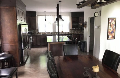 Saint-Raymond Cottage | Magnifique chalet directement au bord du Lac Sept-Îles à saint-Raymondnn