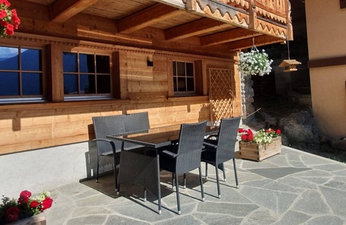 Saint-Martin Ski Chalet | Magnifique Chalet Avec Tout le Confort au Cœur du Val D'hérens