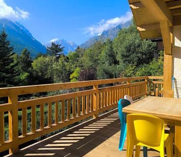 Vallouise-Pelvoux Ski Chalet | Magnifique chalet neuf Pelvoux Vallouise Puy Saint Vincent