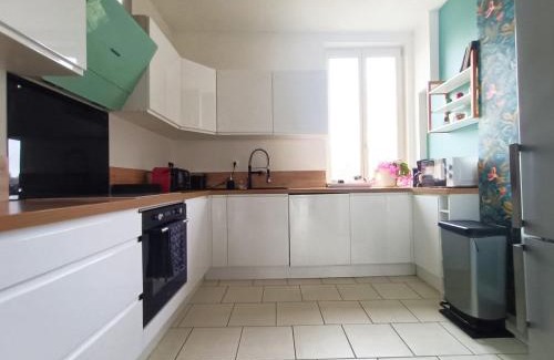 Chalons-en-Champagne Apartment | Magnifique duplex 3 chambres proche centre-ville et gare Chemin du Barrage