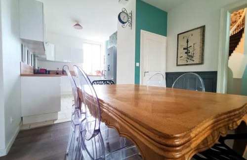 Chalons-en-Champagne Apartment | Magnifique duplex 3 chambres proche centre-ville et gare Chemin du Barrage