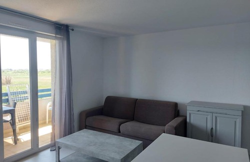 Les Hauts de Canet Apartment | Magnifique et Moderne T2 avec vue imprenable sur les Albères Turquoise 134