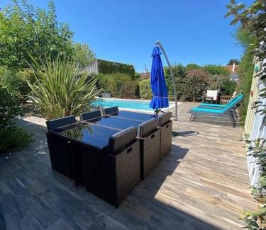 Port-des-Barques Villa | Magnifique maison avec piscine