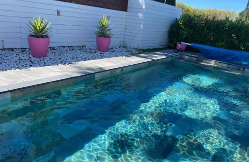 Sadirac Villa | Magnifique maison piscine 15 min de Bordeaux et proche saint Emilion avec wifi