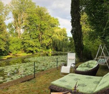 Annay-sur-Serein Villa | Magnifique Moulin proche Chablis, jacuzzi et rivière