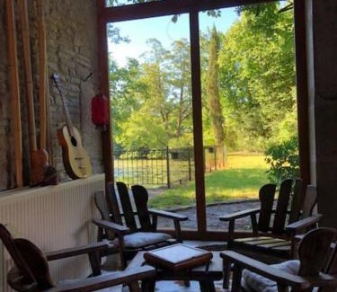 Annay-sur-Serein Villa | Magnifique Moulin proche Chablis, jacuzzi et rivière