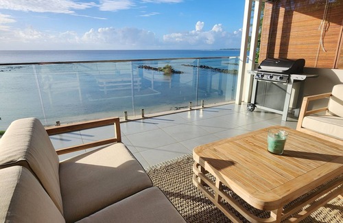 Pointe aux Biches Apartment | Magnifique Penthouse Pieds Dans L'eau