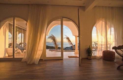 Beja Governate Villa | Magnifique Villa Avec Piscine et vue sur mer & Montagnes