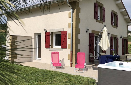 Le Grand Serre Villa | Magnifique Villa Avec SPA et Sauna, au Calme