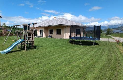 Saint-Vincent-les-Forts Villa | Magnifique Villa Sabot de Venus