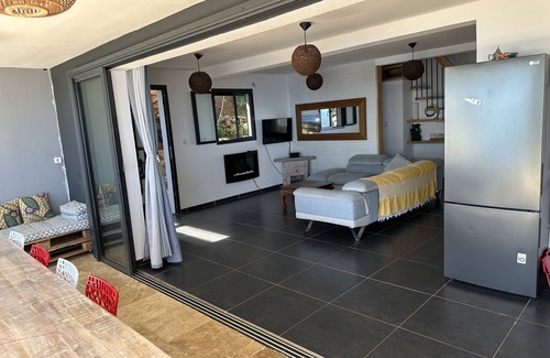 Saint-Leu Villa | Magnifique Villa Type F3 Piscine Chauffée et spa vue Océan