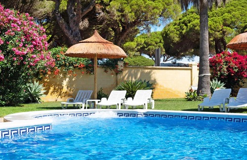 Conil de la Frontera House | Magnolia A - Solo Familias