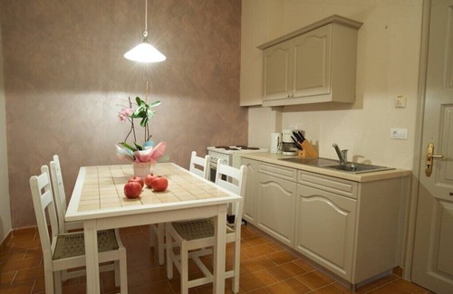 Antipata Apartment | Magnolia Apartments Near Fiscardo large pool and Gym