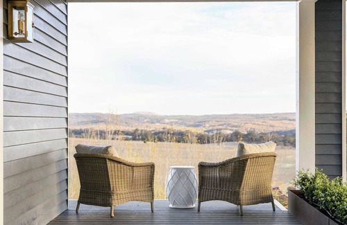 Mount Franklin Villa | Magnolia at Franklin Vale Retreat