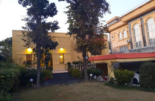 G-6 Sector House | Magnolia Boutique House
