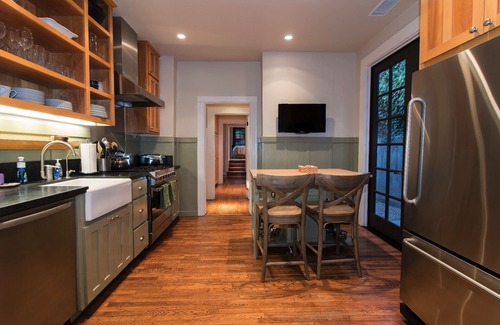 Laguna House | Magnolia Cottage Cozy Home
