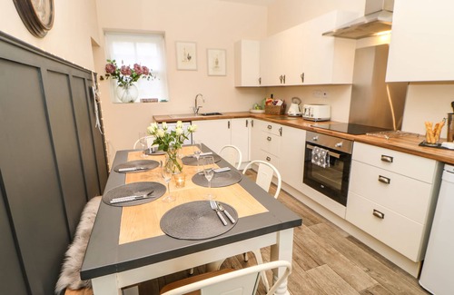 Richmond Cottage | Magnolia Cottage