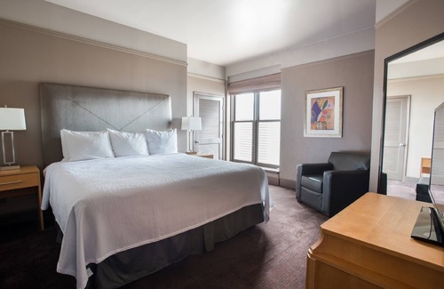 Downtown Dallas Hotel | Magnolia Hotel Dallas Downtown