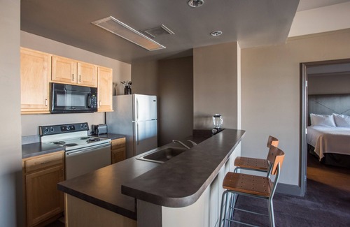 Downtown Dallas Hotel | Magnolia Hotel Dallas Downtown