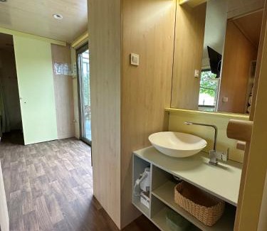 Metlika House | MAGNOLIA HOUSE by the RIVER XL
