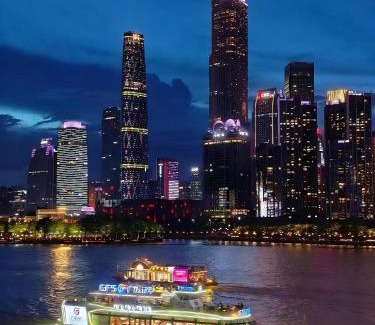 Tianhe Center Apartment | Magnolia Loft Downtown Guangzhou - Canton Fair Free Shuttle