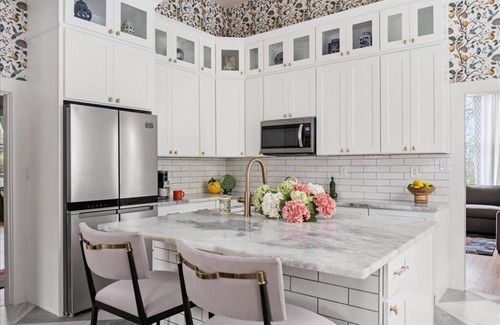 Murfreesboro House | Magnolia Manor~Hot Tub~Fire Pit~Sleeps 16~GameRoom