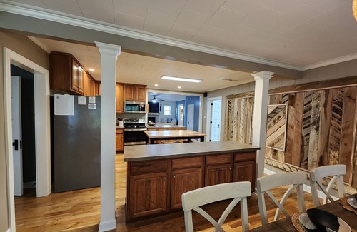 Washington County House | Magnolia Oaks at the Lake, A Retreat at Lake Phelps, NC & Pettigrew State Park