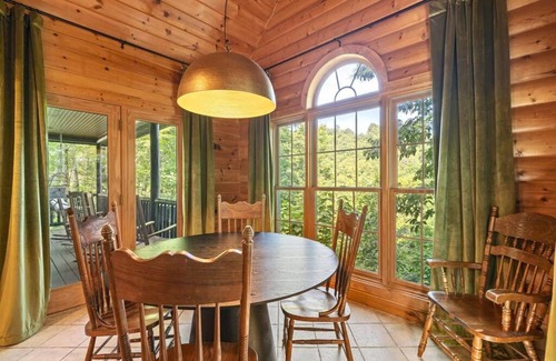 Bryson City House | Magnolia Pine With Hot tub and Mountain Views