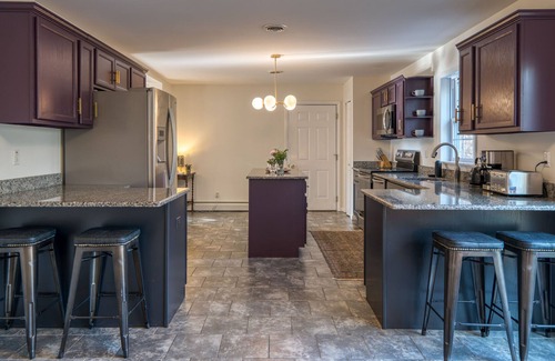West Saugerties House | Magnolia Retreat | Hot Tub, Pool, Firepit
