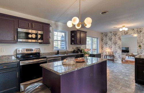 West Saugerties House | Magnolia Retreat | Hot Tub, Pool, Firepit