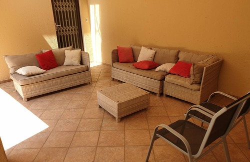 Greater Johannesburg Metropolitan Area House | Magnolia's Vacation Home (Party/Conference Venue)