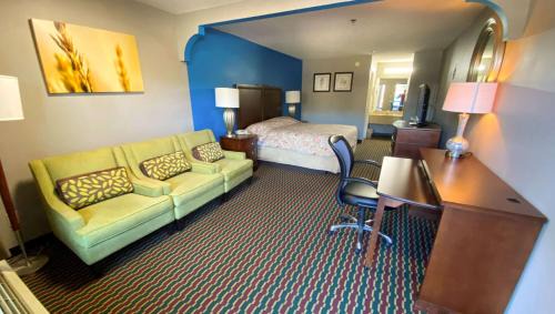 Marietta Hotel | Magnuson Hotel Marietta