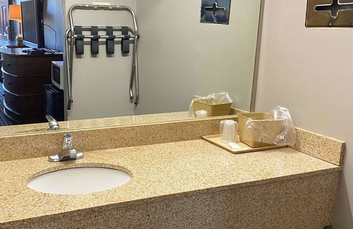 Marietta Hotel | Magnuson Hotel Marietta