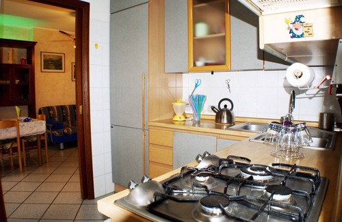 Navile Apartment | Mago Zurli '- Refined three-room apartment in Bologna with private garage