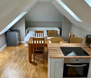 Sawston Apartment | Magog View