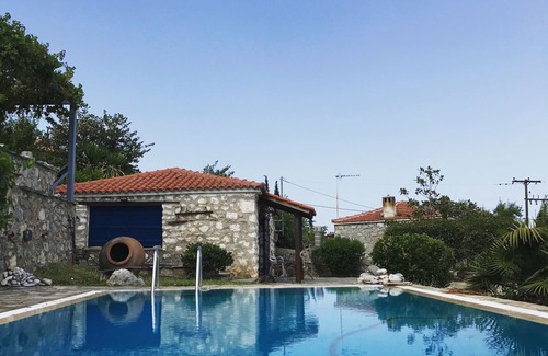 Stylida Villa | Maha House: Authentically Restored Farmhouse in Central Greece! Don’t miss out!