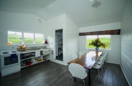 Tiniroto House | Mahaanui Quarters Farmstay