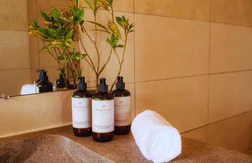 Antsirabe Hotel | Mahafaly Hotel & Resort