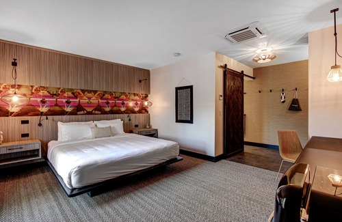 Little Tuscany Hotel | Mahala 21 and Over