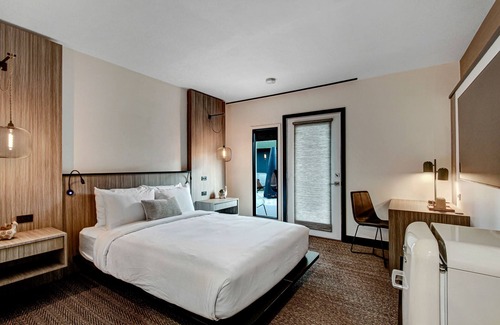 Little Tuscany Hotel | Mahala 21 and Over