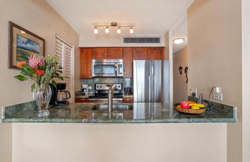 Honokowai Apartment | Mahana 713 · MA 713 Luxury OceanFront Studio