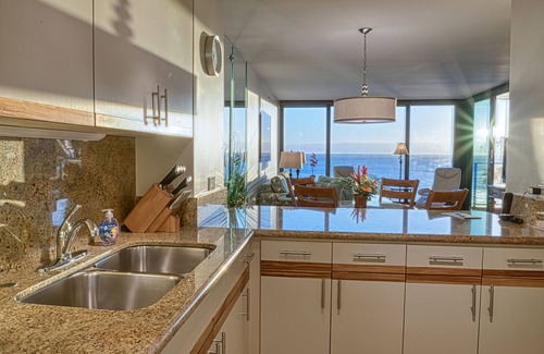 Honokowai Condo | Mahana 717~Central AC~10% Discount for 7+ Nights, and/or Last Minute Bookings!