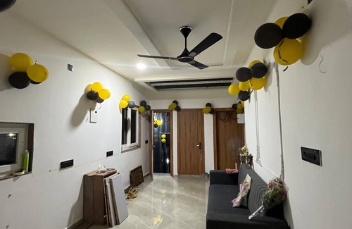 Siliguri Cabin | Mahaveer Lodge