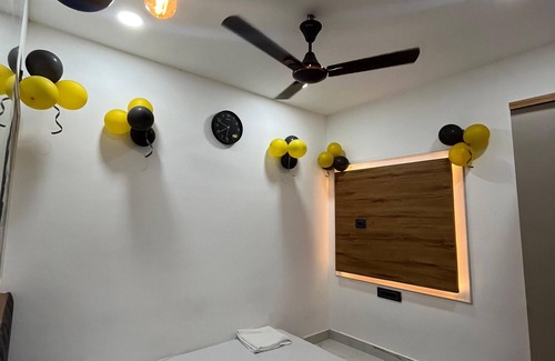 Siliguri Cabin | Mahaveer Lodge