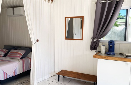 Mahina House | Mahina's Lodge
