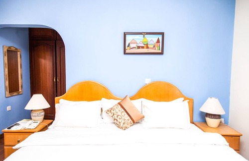 Labadi Cabin | Mahogany Lodge, Cantonments