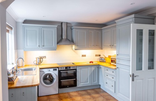 Burnham Market Cottage | Mahonia Cottage, Burnham Market, Norfolk